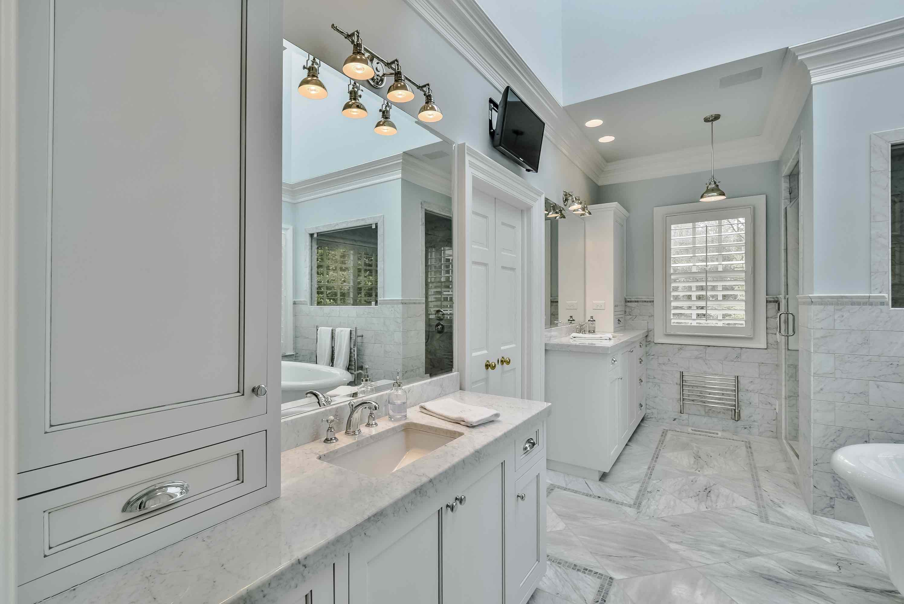 How Much Does a Bathroom Remodel Cost in Charlotte, NC? | Hopedale Builders